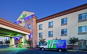 Holiday Inn Express & Suites Clovis-Fresno Area