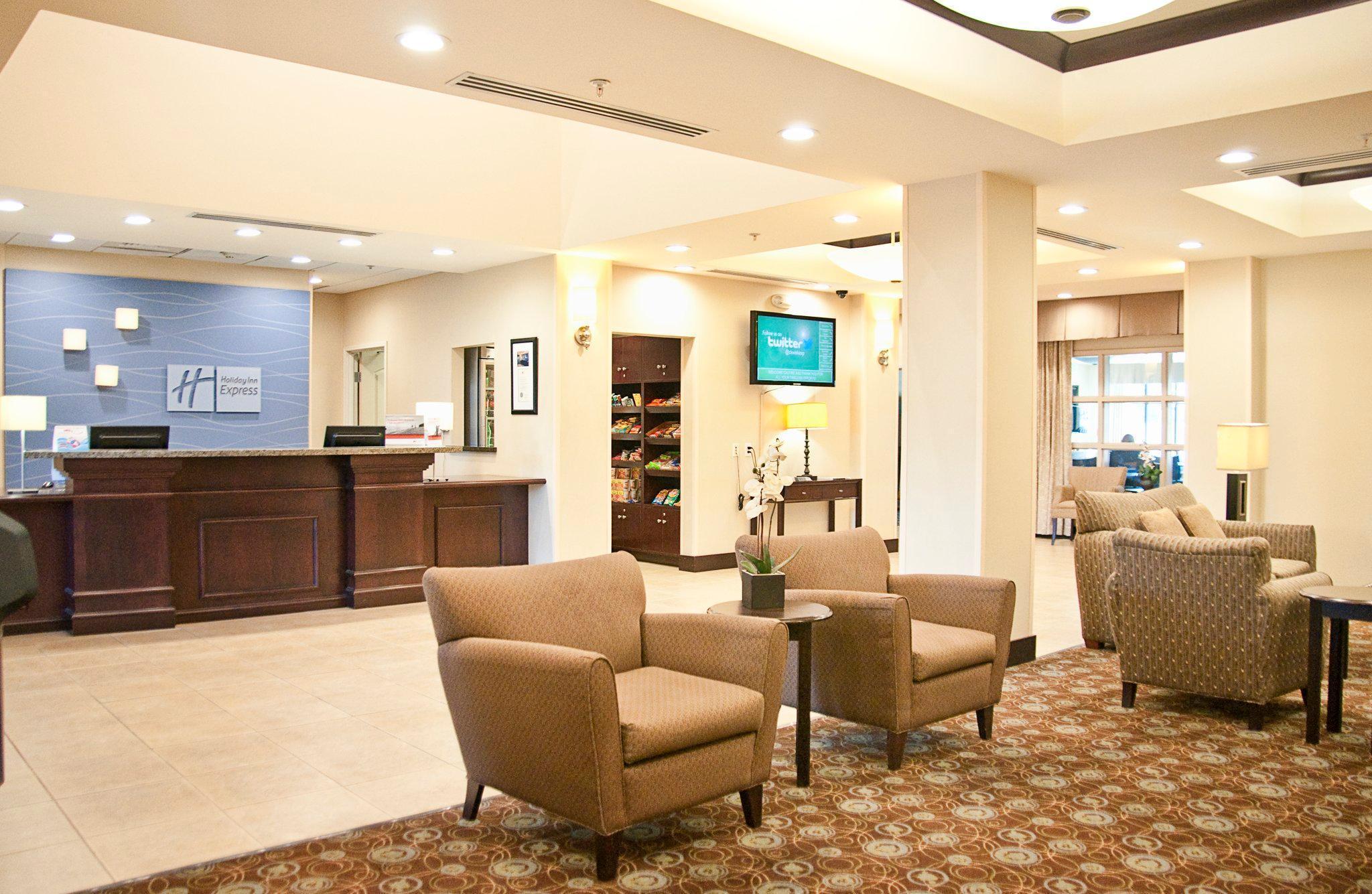 Holiday Inn Express & Suites Clovis Fresno Area By Ihg Exterior photo