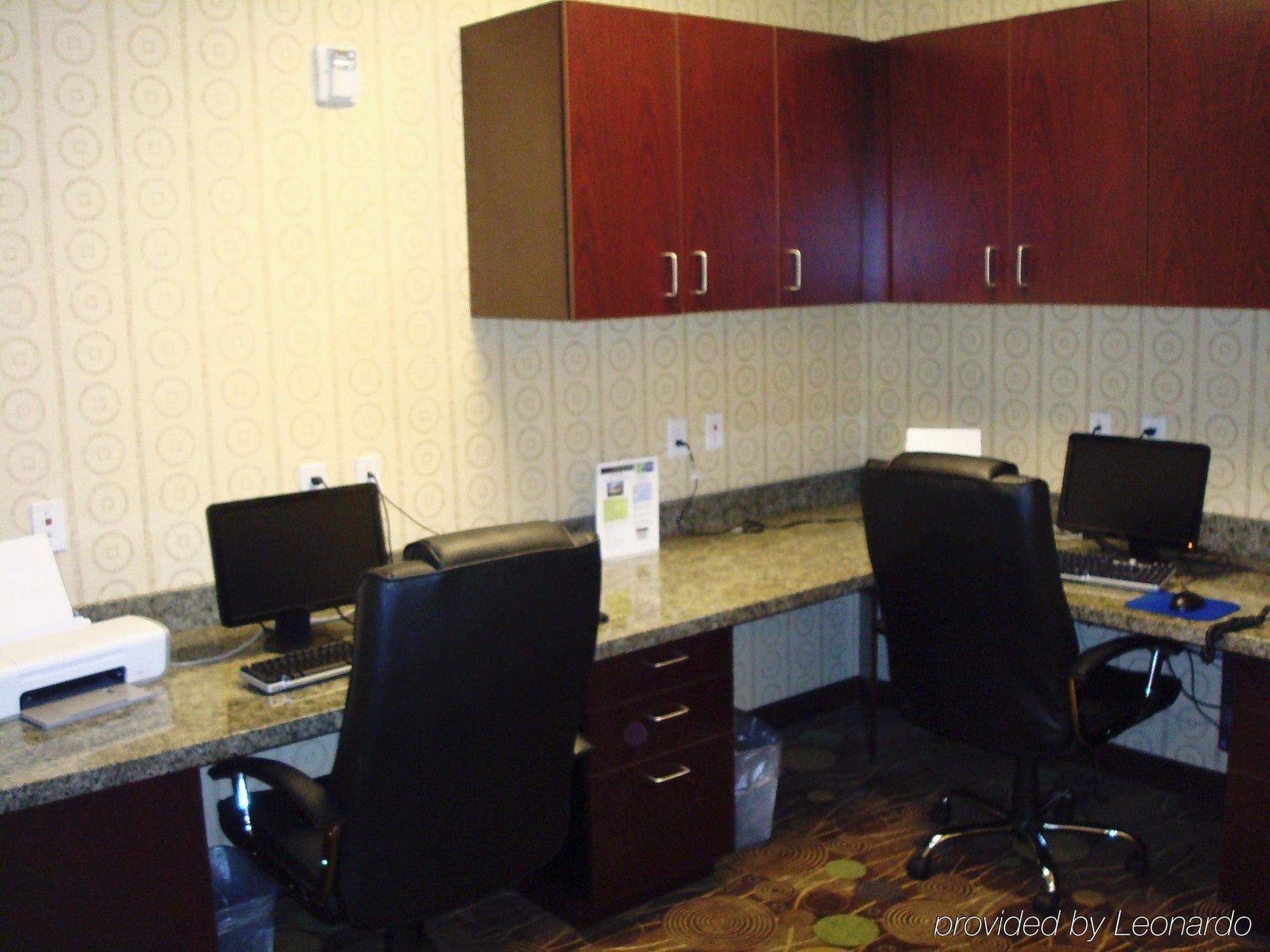 Holiday Inn Express & Suites Clovis Fresno Area By Ihg Facilities photo